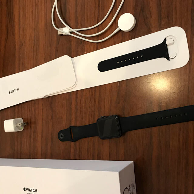 apple watch series3 GPS 42mm スペースグレイ 箱破損-