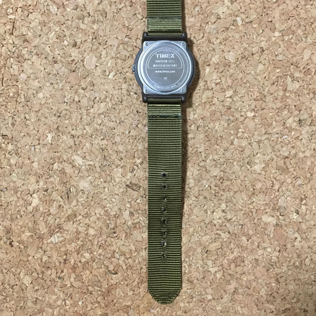 TIMEX(タイメックス)のTIMEX カーキ レディース レディースのファッション小物(腕時計)の商品写真