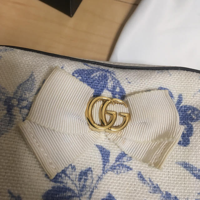 Gucci(グッチ)のGUCCI 日本限定 ポーチ レディースのファッション小物(ポーチ)の商品写真