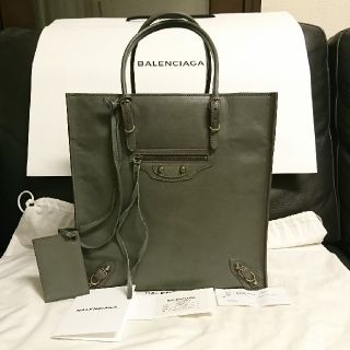 バレンシアガバッグ(BALENCIAGA BAG)の新品、未使用 BALENCIAGA  限定 トートバッグ(トートバッグ)