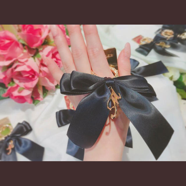 Maison de FLEUR(メゾンドフルール)のスマホリング   ハンドメイドのスマホケース/アクセサリー(スマホストラップ/チャーム)の商品写真