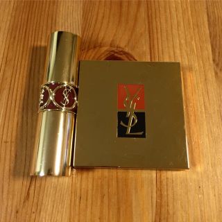 イヴサンローランボーテ(Yves Saint Laurent Beaute)のほぼ未使用 イヴ・サンローラン 口紅&アイシャドウ セット (アイシャドウ)