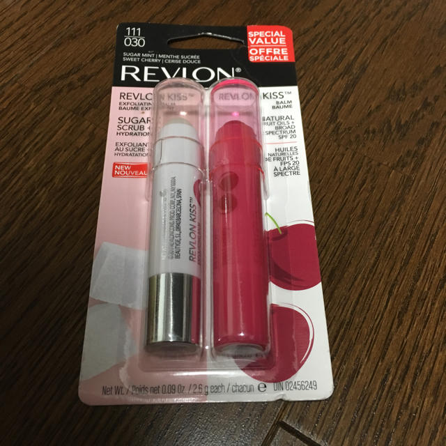 REVLON(レブロン)の【新品未開封】 レブロン キス シュガー スクラブ ２本セット コスメ/美容のスキンケア/基礎化粧品(リップケア/リップクリーム)の商品写真