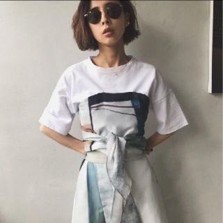 アメリヴィンテージ(Ameri VINTAGE)の新品 タグ付 Ameri アメリ MEDI DRAWING UNEVEN TEE(Tシャツ(半袖/袖なし))