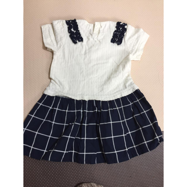 アカチャンホンポ(アカチャンホンポ)の赤ちゃん本舗ワンピース キッズ/ベビー/マタニティのキッズ服女の子用(90cm~)(ワンピース)の商品写真