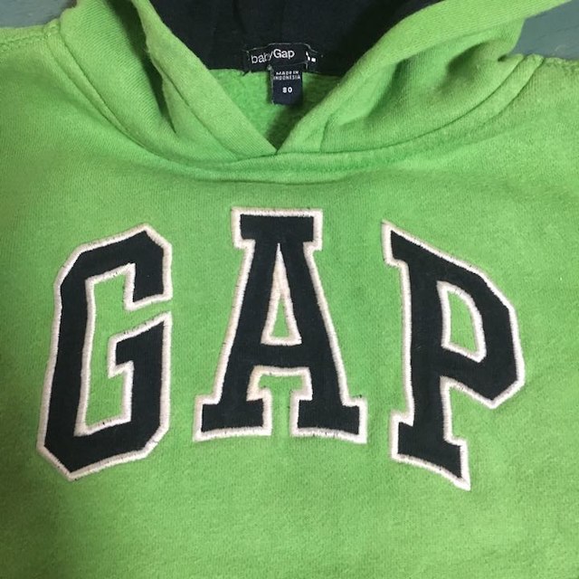 babyGAP(ベビーギャップ)のGAP パーカー ベビー 80cm キッズ/ベビー/マタニティのベビー服(~85cm)(その他)の商品写真