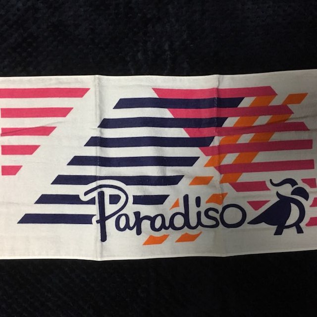 Paradiso(パラディーゾ)の【paradiso】フェイス（スポーツ）タオル インテリア/住まい/日用品の日用品/生活雑貨/旅行(タオル/バス用品)の商品写真