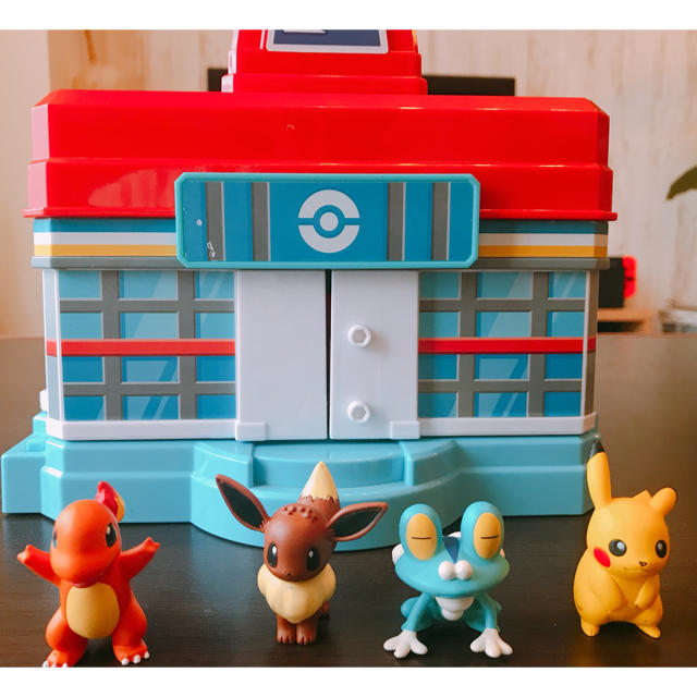 ポケモン ポケモンセンター モンコレ4体付きの通販 By Minifig S Shop ポケモンならラクマ ポケモン ポケモンセンター モンコレ4体付きの通販 By Minifig S Shop ポケモンならラクマ