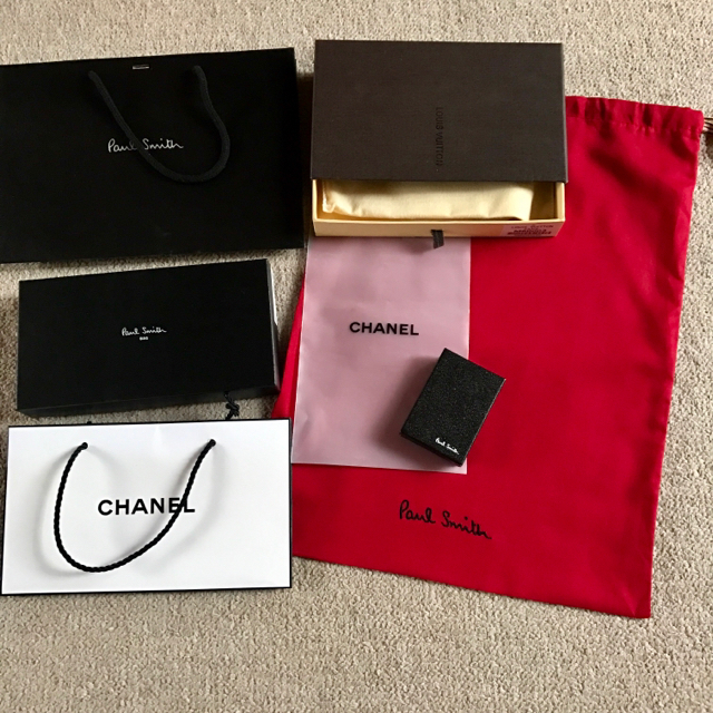 Paul Smith(ポールスミス)のCHANEL＊イブサンローラン＊LOUIS VUITTON＊PaulSmith レディースのバッグ(ショップ袋)の商品写真