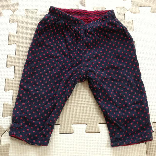 babyGAP(ベビーギャップ)のbabygap リバーシブルパンツ70㎝ キッズ/ベビー/マタニティのキッズ服男の子用(90cm~)(その他)の商品写真