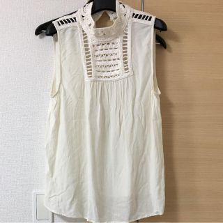 エイチアンドエム(H&M)の期間限定SALE‼️デザイン トップス(カットソー(半袖/袖なし))