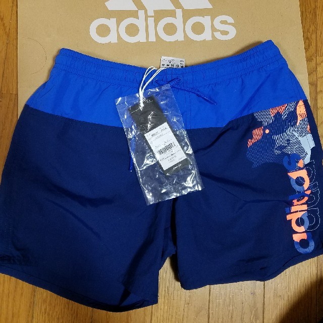 adidas(アディダス)のadidasジュニア水着150 キッズ/ベビー/マタニティのキッズ服男の子用(90cm~)(水着)の商品写真