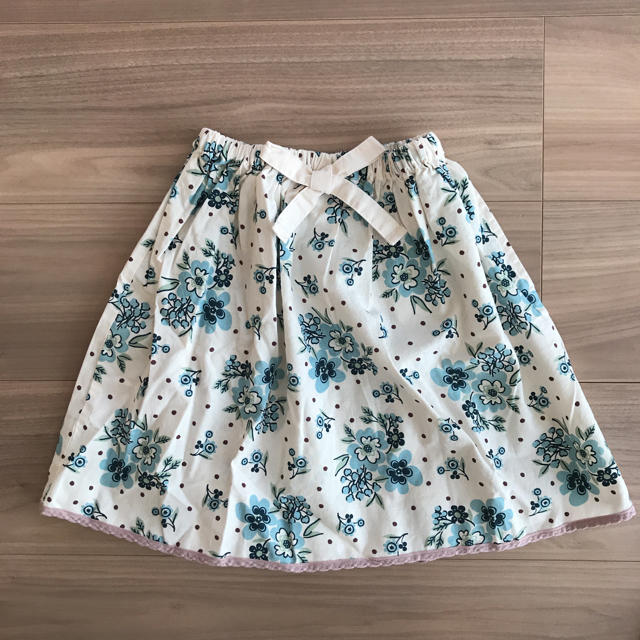 FELISSIMO(フェリシモ)の苺様専用 キッズ/ベビー/マタニティのキッズ服女の子用(90cm~)(スカート)の商品写真