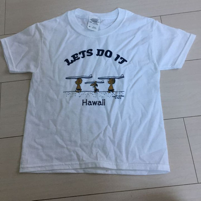 Hawaii  ハワイ限定 子供スヌーピーTシャツ キッズ 子供 キッズ/ベビー/マタニティのキッズ服男の子用(90cm~)(その他)の商品写真