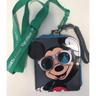 ディズニー(Disney)のディズニー チケットホルダー ミッキー(キャラクターグッズ)