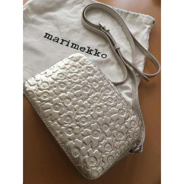 marimekko(マリメッコ)のmarimekko UNIKKO handbag レディースのバッグ(ショルダーバッグ)の商品写真