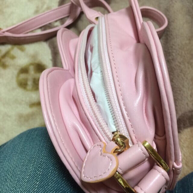 Angelic Pretty(アンジェリックプリティー)のハートのポシェット レディースのバッグ(ショルダーバッグ)の商品写真
