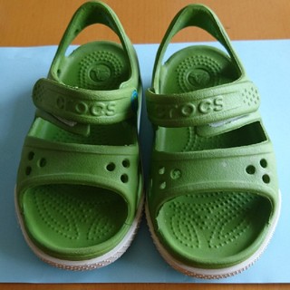 クロックス(crocs)のクロックスサンダル緑size6(サンダル)