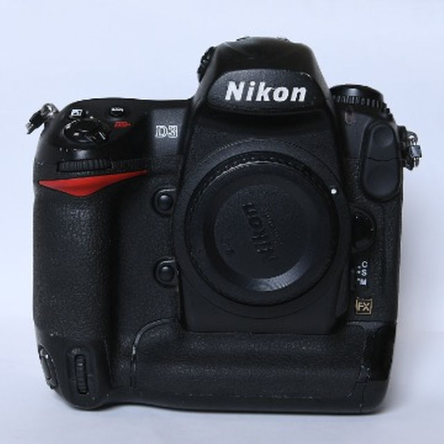 Nikon D3 フルサイズ一眼レフです。-