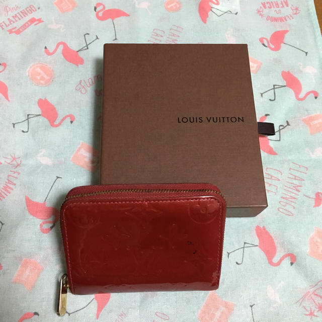 LOUIS VUITTON(ルイヴィトン)のルイヴィトン ヴェルニミニ財布 レディースのファッション小物(財布)の商品写真