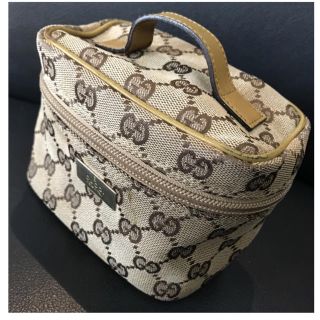 グッチ(Gucci)のGUCCI(グッチ)ポーチ・バニティ・ミニポーチ(ポーチ)