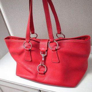 ミュウミュウ(MIU MIU)の正規品♡最安値♡ミュウミュウ　トートバッグ　レザー　バッグ　マテラッセ　財布(トートバッグ)