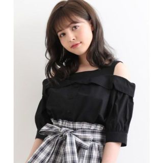 マジェスティックレゴン(MAJESTIC LEGON)のMAJESTIC LEGON☆新品♪デコルテ透け感生地オフショルガーリーブラウス(シャツ/ブラウス(半袖/袖なし))