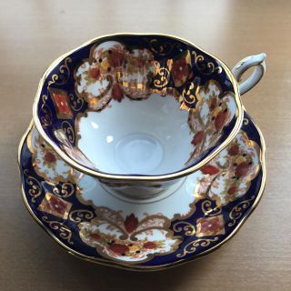 ロイヤルアルバート(ROYAL ALBERT)の大変綺麗な状態アンティーク カップ＆ソーサー ロイヤルアルバート(食器)