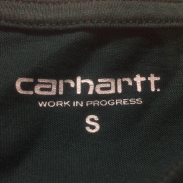 carhartt(カーハート)のカーハート Ｔシャツ 緑 半袖 メンズのトップス(Tシャツ/カットソー(半袖/袖なし))の商品写真