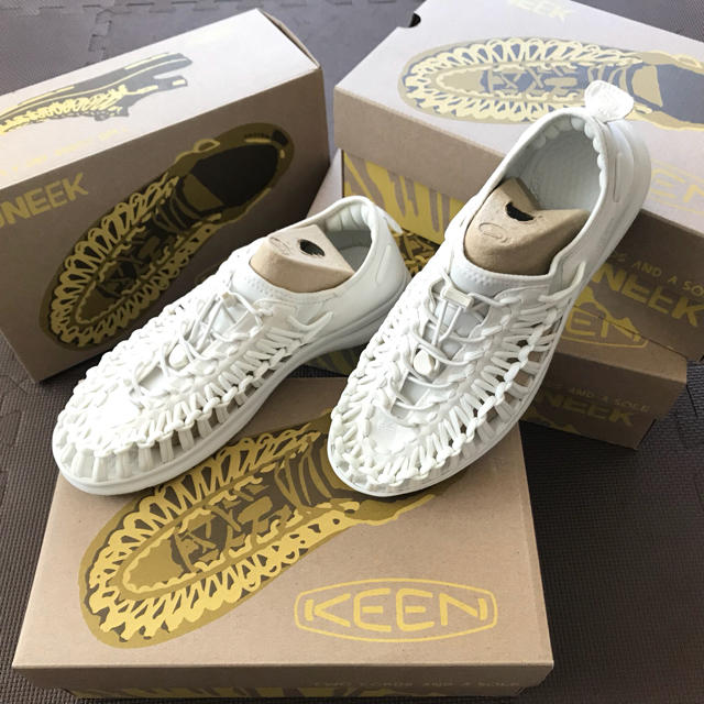 KEEN(キーン)のKEEN UNEEK O2 26.5cm 2018モデル キーンユニークオーツー メンズの靴/シューズ(サンダル)の商品写真