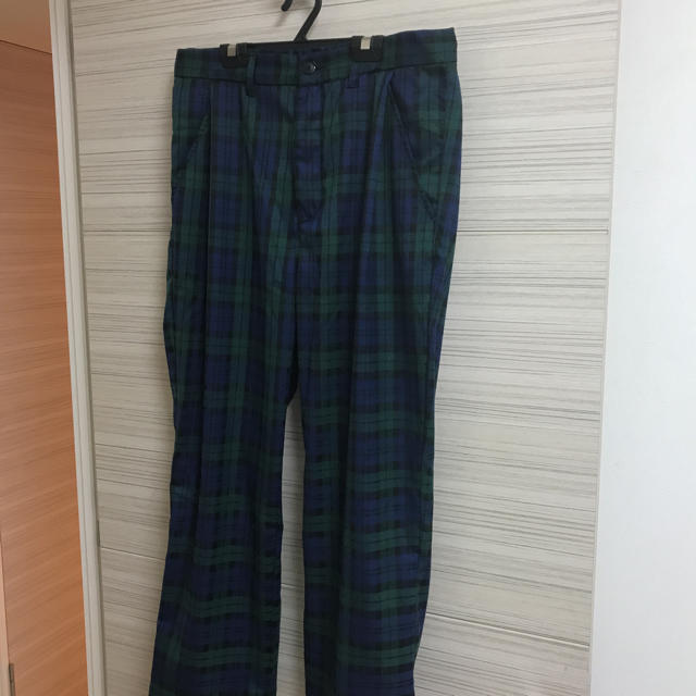 美品人気流行送料込み チェックワイドパンツ（L） メンズのスーツ(スラックス/スーツパンツ)の商品写真