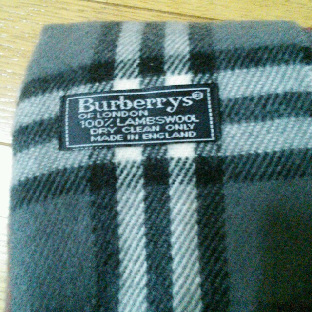 BURBERRY(バーバリー)のバーバリー　マフラー＊ レディースのファッション小物(マフラー/ショール)の商品写真