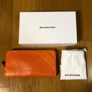 バレンシアガ(Balenciaga)の【新品未使用箱付き】BALENCIAGA バレンシアガ 長財布 オレンジ(財布)