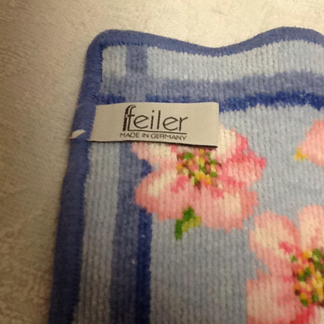 FEILER(フェイラー)のフェイラー 中古タオル レディースのファッション小物(ハンカチ)の商品写真