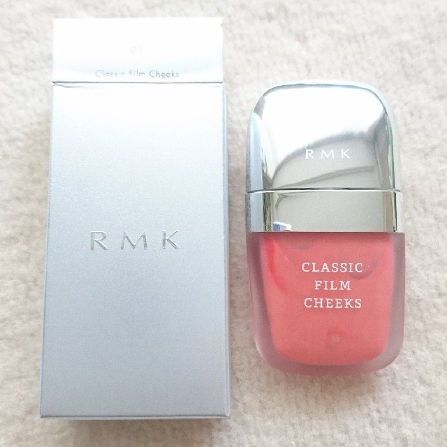 RMK(アールエムケー)の☆新品未使用☆RMK / クラシックフィルムチークス / 01クラシックピーチ コスメ/美容のベースメイク/化粧品(チーク)の商品写真