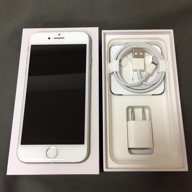 公式 - Apple iPhone8 ドコモ docomo 256GB silver スマートフォン本体