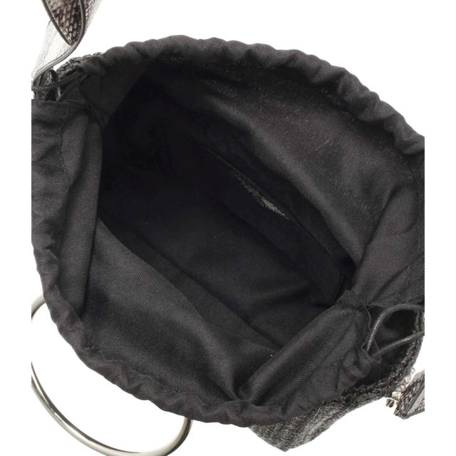EMODA(エモダ)のEMODA RAFFIAスモールバッグ カゴバッグ レディースのバッグ(ショルダーバッグ)の商品写真