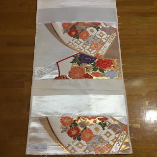 A-705 珍品京都老舗北尾織物匠錦正絹文豪華西陣織帯裂地見本刺繍材料額装花満開(生地/糸)