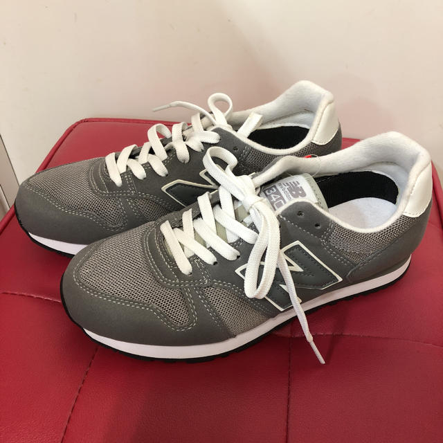 New Balance(ニューバランス)のやまもっち様専用！ワケあり！ニューバランス340 グレー 25.5㎝ メンズの靴/シューズ(スニーカー)の商品写真