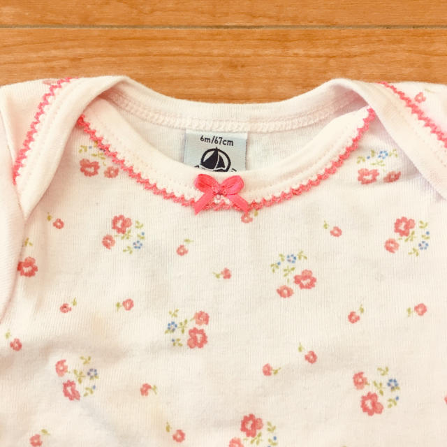 PETIT BATEAU(プチバトー)の専用★半袖ロンパース 60 キッズ/ベビー/マタニティのベビー服(~85cm)(ロンパース)の商品写真