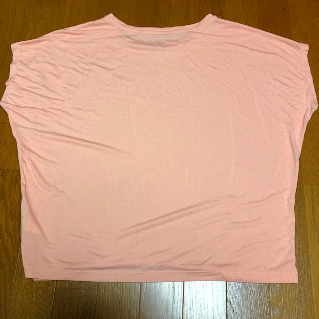 UNIQLO(ユニクロ)のUNIQLO ドレープクルーネック ピンク レディースのトップス(Tシャツ(半袖/袖なし))の商品写真