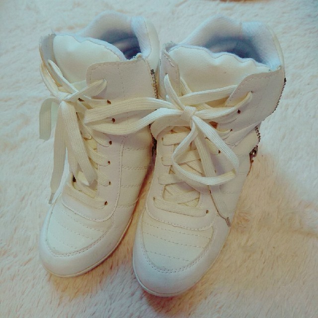 ♡インヒールシューズ ヒールアップ サイズ36 S♡ レディースの靴/シューズ(スニーカー)の商品写真