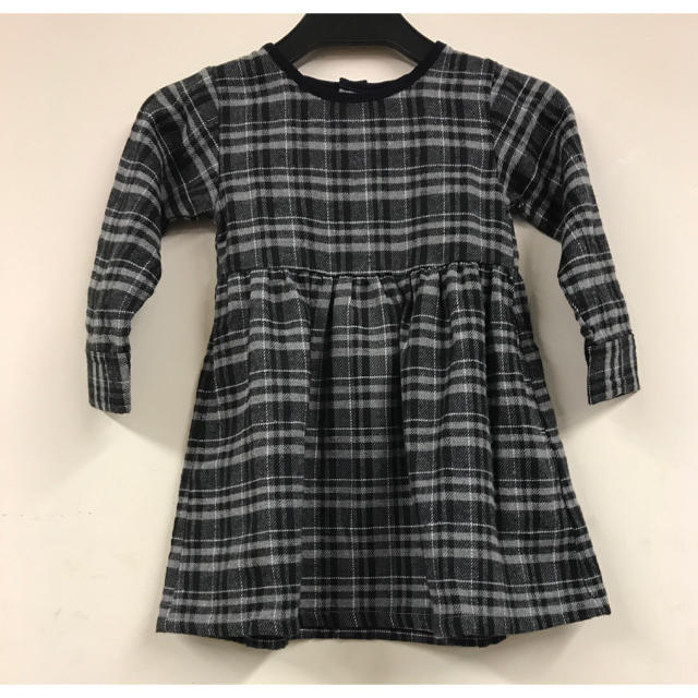 キッズワンピース🌼美品🌼新品🌼100㎝gray キッズ/ベビー/マタニティのキッズ服女の子用(90cm~)(ワンピース)の商品写真