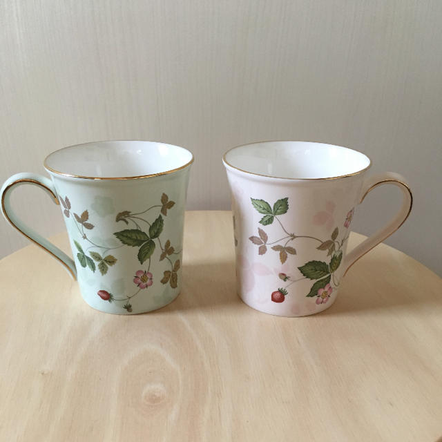 さいませ WEDGWOOD ペアマグカップの通販 by tomo45's shop|ウェッジ ...