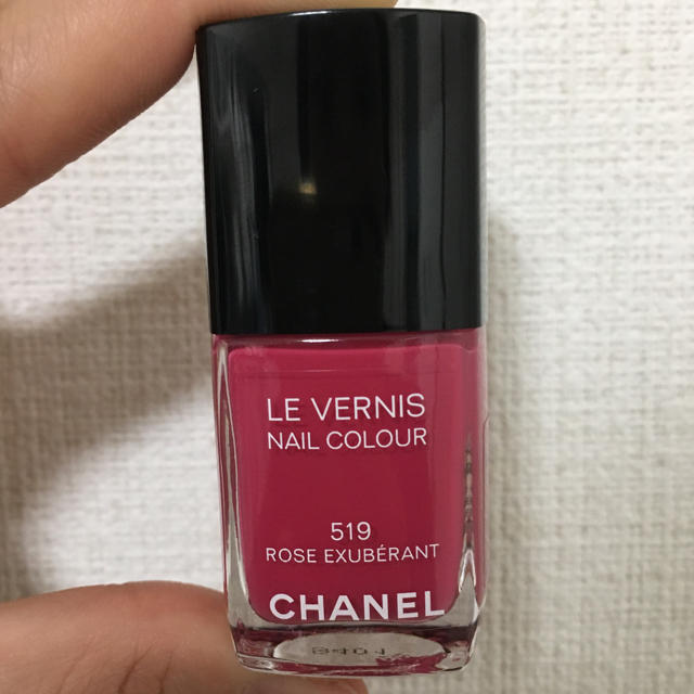 CHANEL(シャネル)のCHANEL マニキュア 519 ROSE EXUBERANT コスメ/美容のネイル(マニキュア)の商品写真