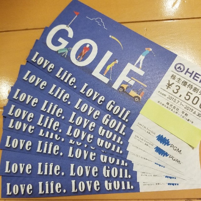 平和(ヘイワ)の平和　ゴルフ　株主優待割引券　16枚 チケットの施設利用券(ゴルフ場)の商品写真