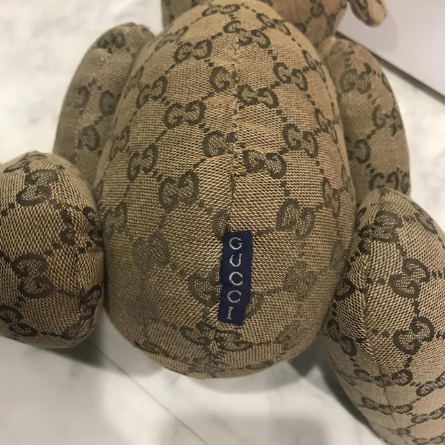 Gucci(グッチ)のGUCCIのテディベア エンタメ/ホビーのおもちゃ/ぬいぐるみ(ぬいぐるみ)の商品写真