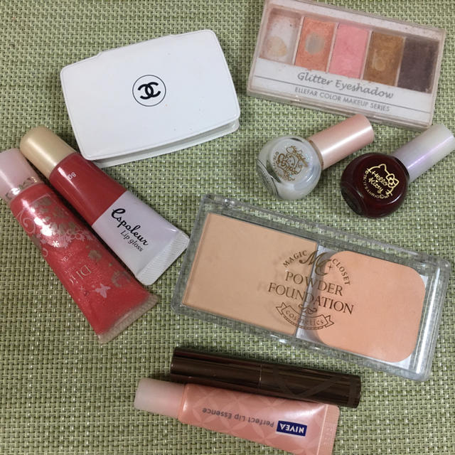 CHANEL(シャネル)のプチプラコスメまとめ売り(CHANELファンデーションあり) コスメ/美容のベースメイク/化粧品(その他)の商品写真