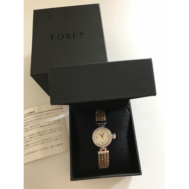 FOXEY(フォクシー)の新品♡FOXEY　ノベルティ　腕時計 レディースのファッション小物(腕時計)の商品写真