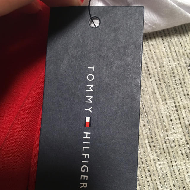 TOMMY HILFIGER(トミーヒルフィガー)のトミーヒルフィガー Tommy Hilfiger Tシャツ シャツ カットソー キッズ/ベビー/マタニティのキッズ服女の子用(90cm~)(Tシャツ/カットソー)の商品写真